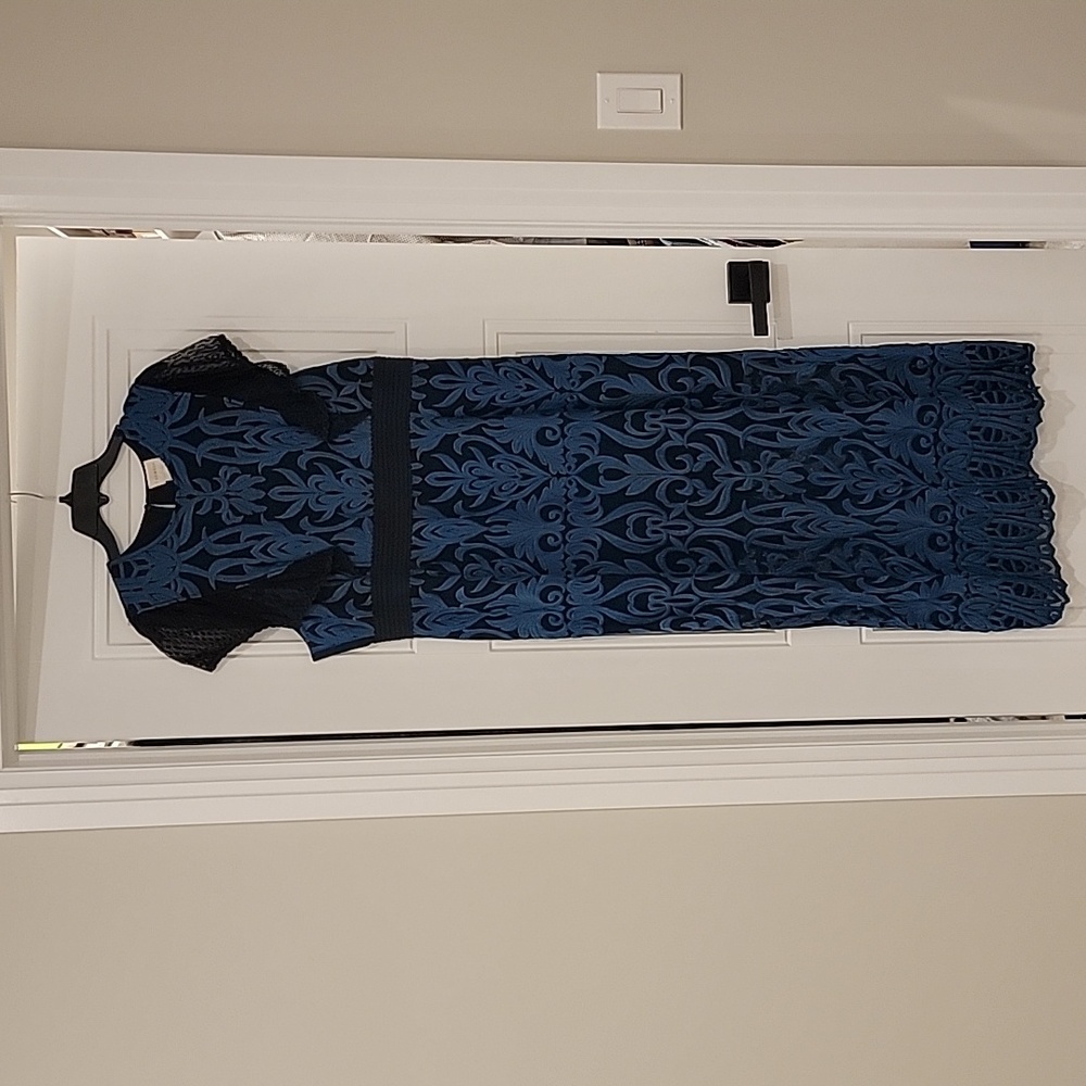 Embroidered maxi dress